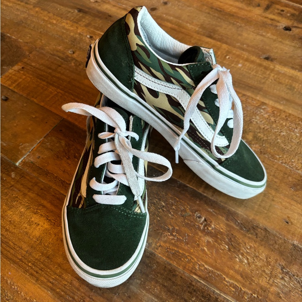 Vans Kids Old Skool Green Camouflage Sneakers